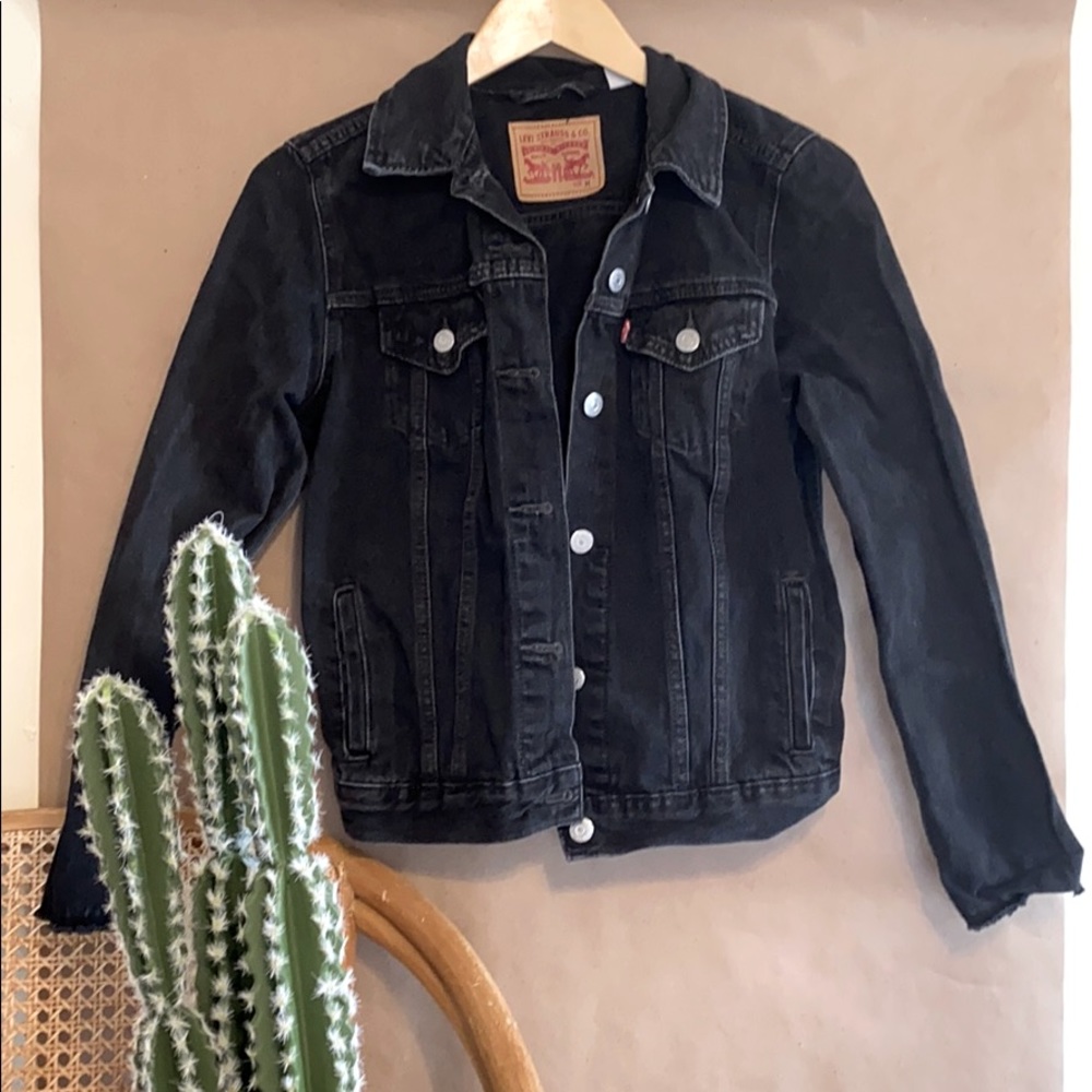 Levi’s Black Denim Jacket With Bow Detail